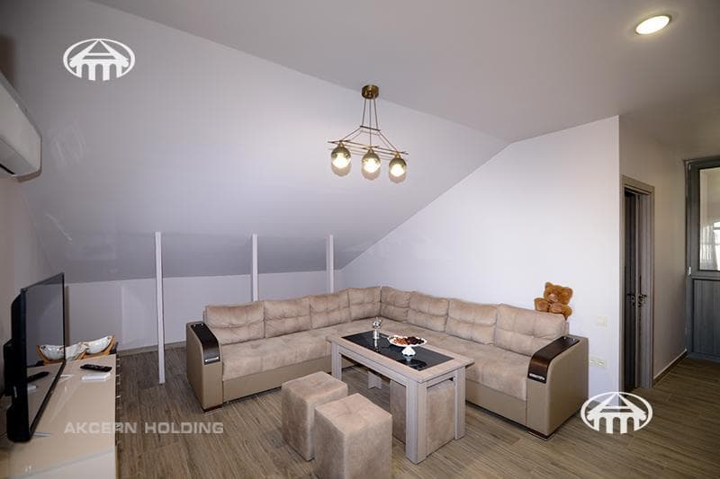 Особняк · 5 комн. · 240 м² · Давташен