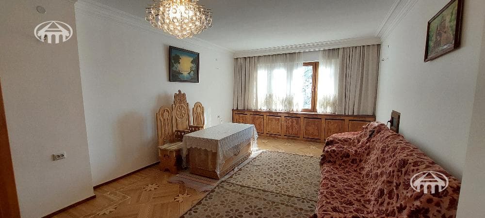 Дом · 6 комн. · 367 м² · Арабкир