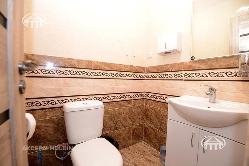 Գրասենյակ · 245 մ² · Շենգավիթ