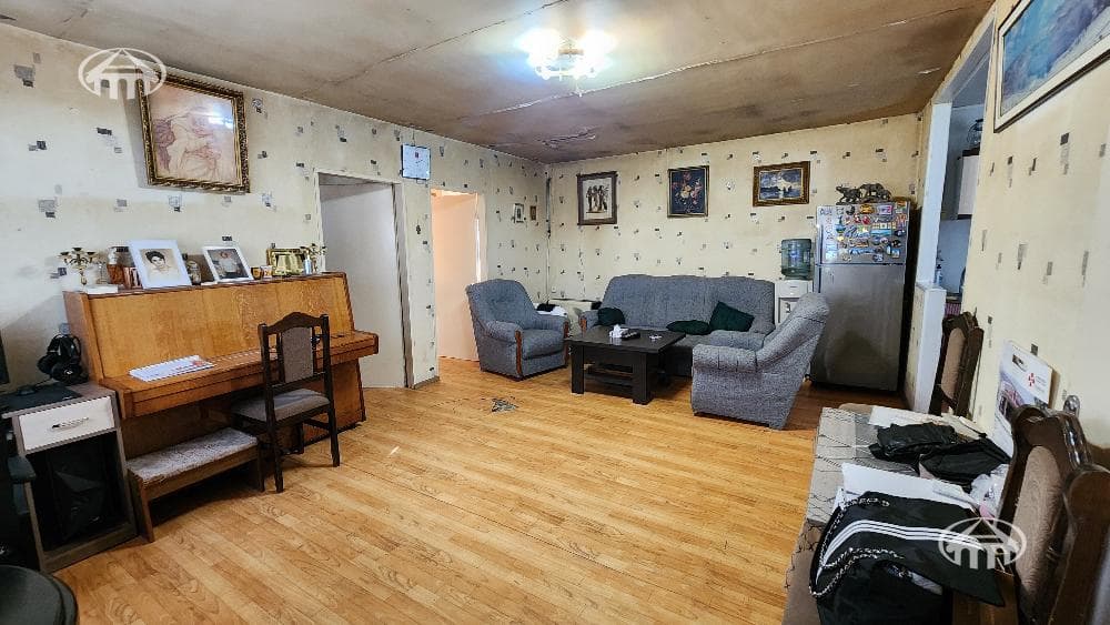 Mansion · 3 rooms · 437 m² · Arabkir