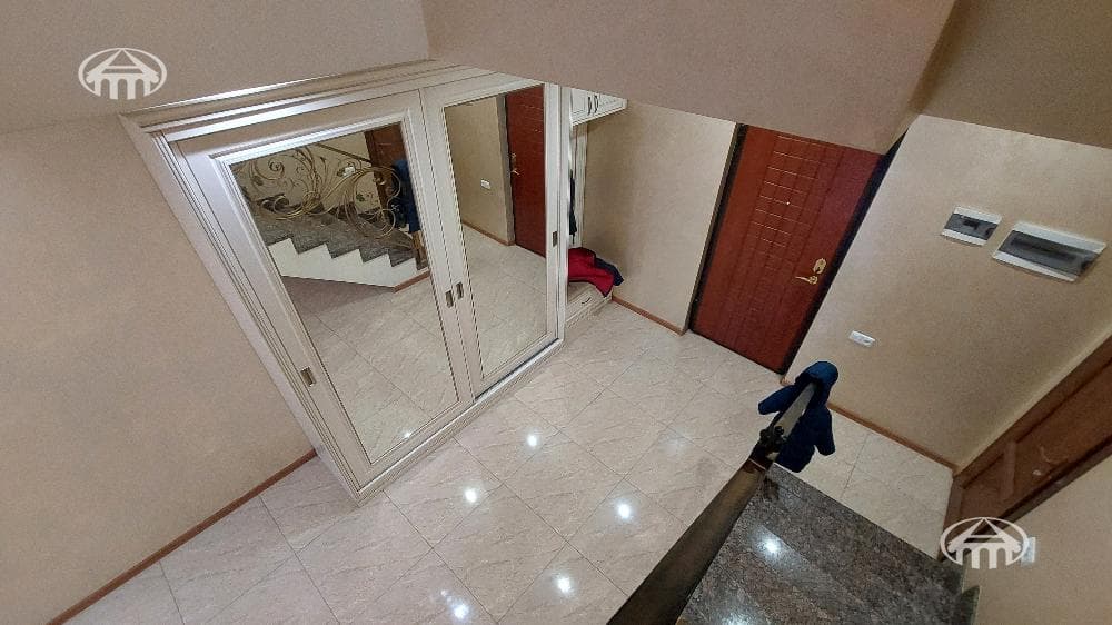 Խանութ · 345 մ² · Քանաքեռ-Զեյթուն