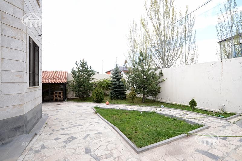 Mansion · 6 rooms · 415 m² · Nor Nork