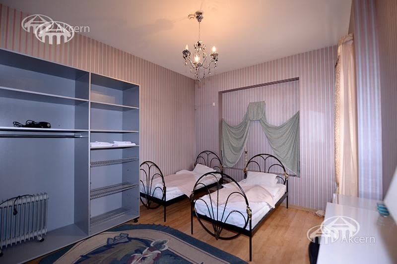 Отель · 5 комн. · 540 м² · Кентрон