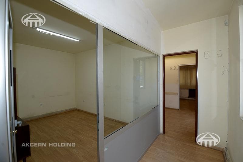 Магазин · 550 м² · Аджапняк