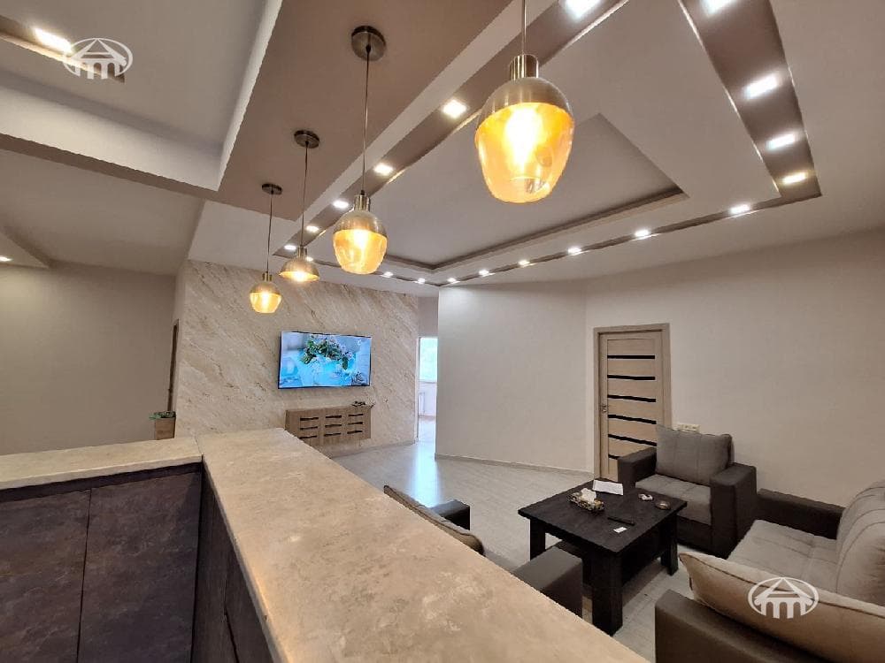 Apartment · 4 rooms · 102 m² · Davtashen