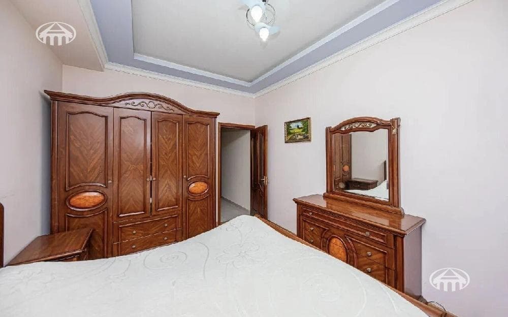 Բնակարան · 4 սեն. · 115 մ² · Կենտրոն