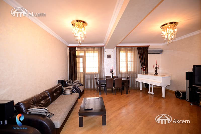 Բնակարան · 3 սեն. · 128 մ² · Կենտրոն