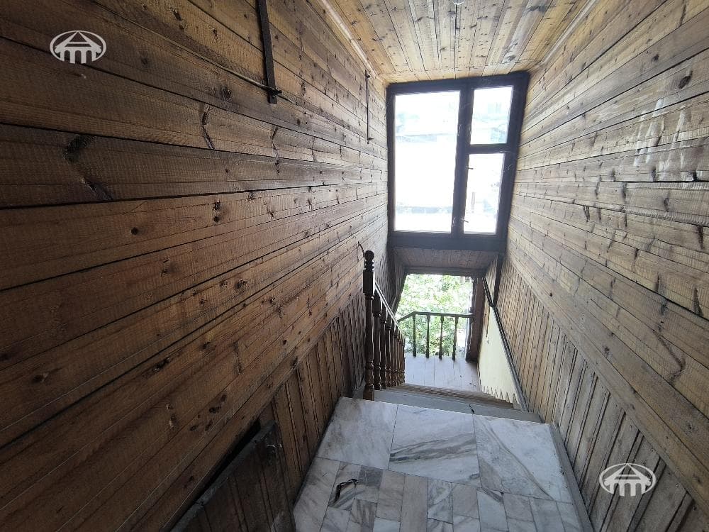 Квартира · 3 комн. · 105 м² · Аджапняк