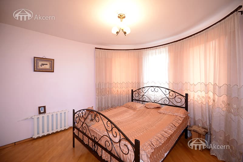 Особняк · 9 комн. · 513 м² · Арабкир