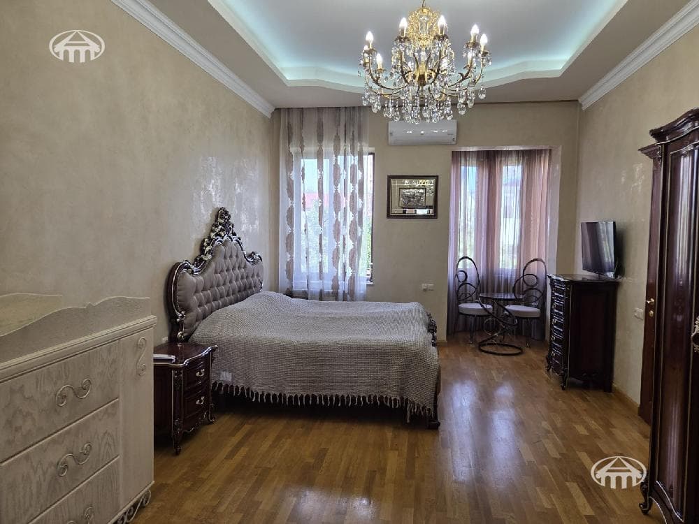 Office · 594 m² · Ajapnyak