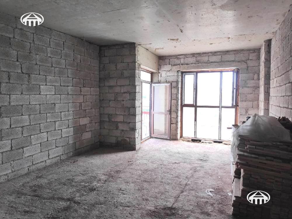 Квартира · 70 м² · Кентрон