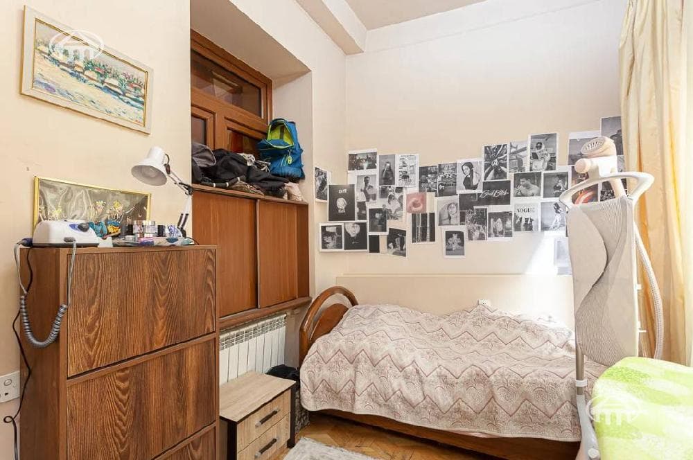 Квартира · 2 комн. · 75 м² · Кентрон