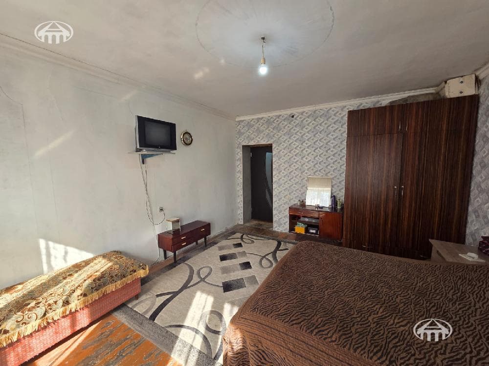 House · 7 rooms · 542 m² · Ajapnyak