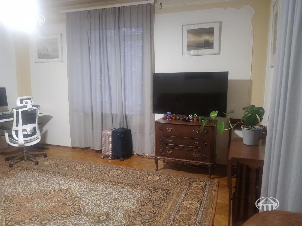 Квартира · 2 комн. · 60 м² · Кентрон