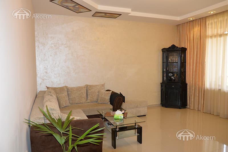 Дом · 8 комн. · 530 м² · Арабкир