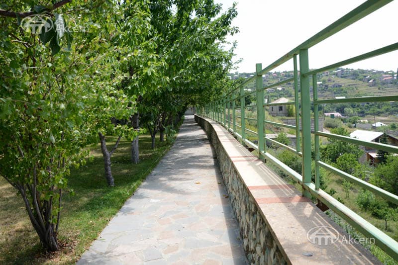 Загородный дом · 8 комн. · 586 м² · Дзорахпюр