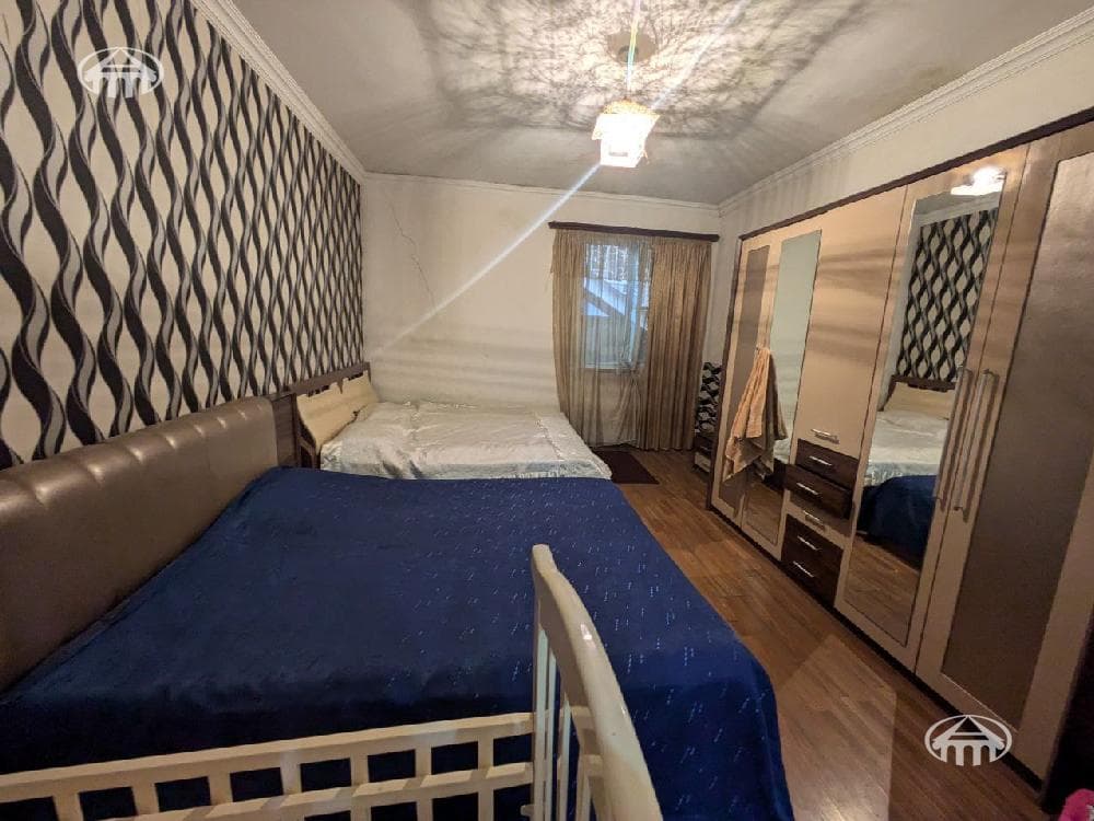 House · 9 rooms · 481 m² · Malatia-Sebastia