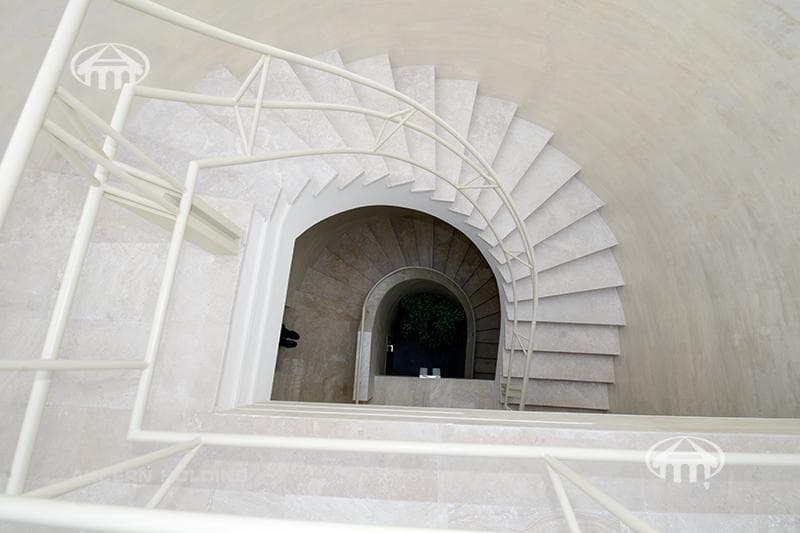 Mansion · 6 rooms · 689 m² · Vahagni