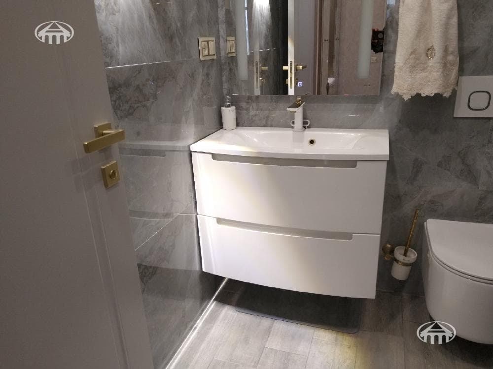 Apartment · 3 rooms · 82 m² · v. Arinj