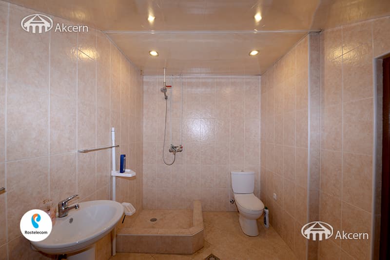 Apartment · 5 rooms · 350 m² · Kentron