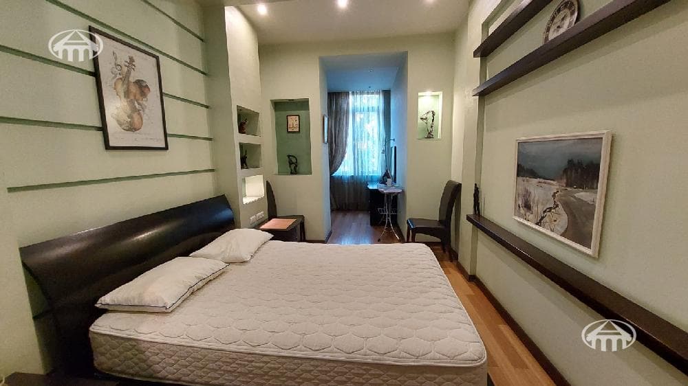 Apartment · 4 rooms · 250 m² · Arabkir