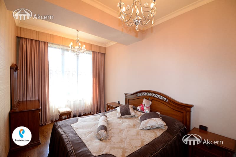 Квартира · 4 комн. · 190 м² · Арабкир