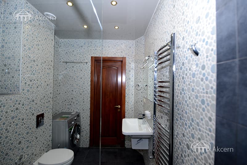 Квартира · 4 комн. · 133 м² · Арабкир
