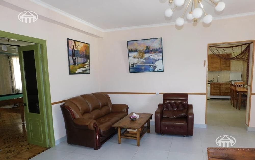 Mansion · 5 rooms · 317 m² · Sevan