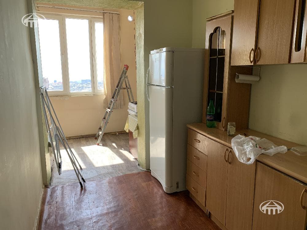 Apartment · 3 rooms · 75 m² · Kanaker-Zeytun