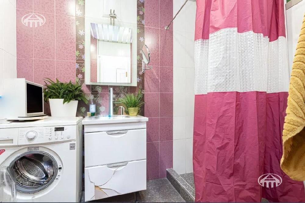 Apartment · 2 rooms · 75 m² · Kentron