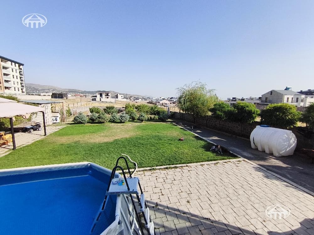 Mansion · 5 rooms · 262 m² · Jrvej