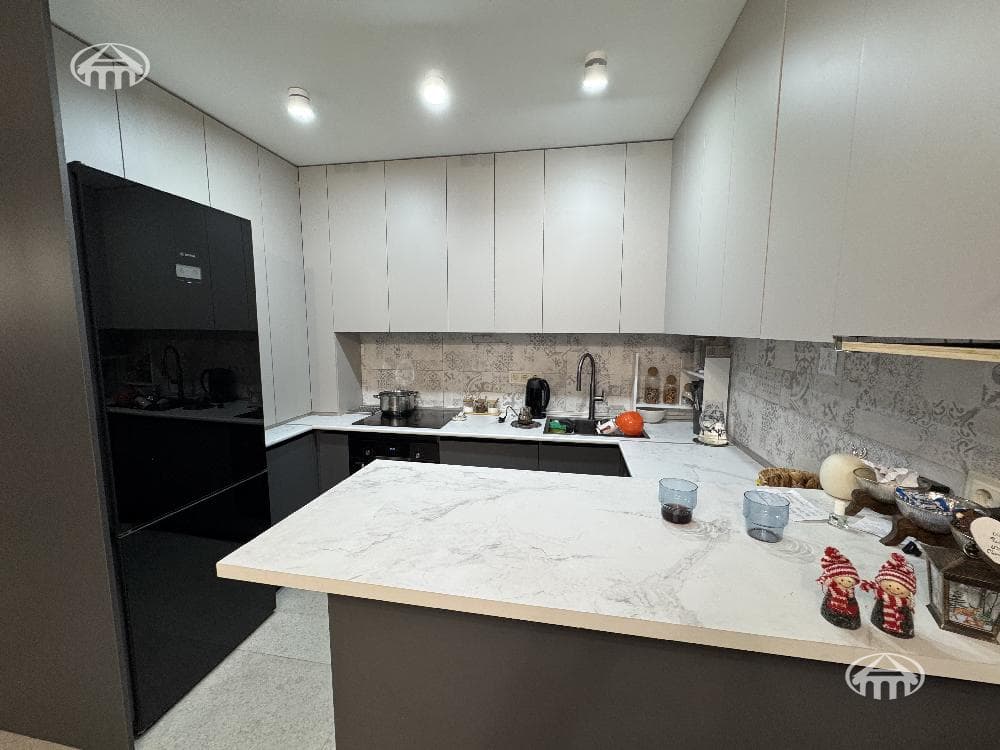 Apartment · 4 rooms · 103 m² · Arabkir