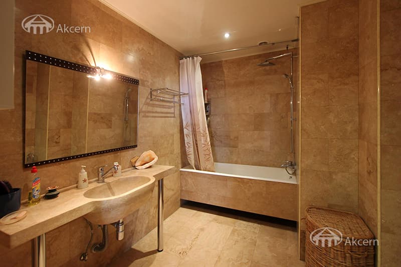 Квартира · 4 комн. · 185 м² · Арабкир — фото 19 из 29