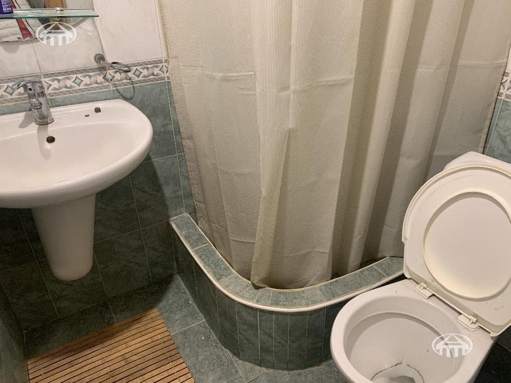 Квартира · 3 комн. · 74 м² · Кентрон