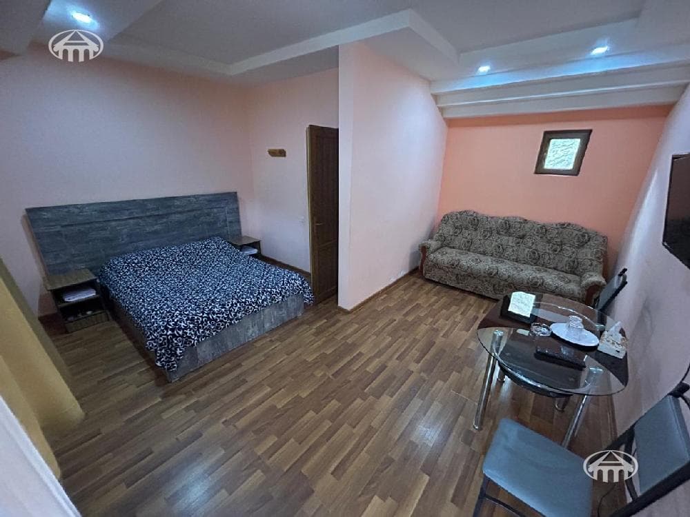 Hotel · 9 rooms · 407 m² · Tavush Province