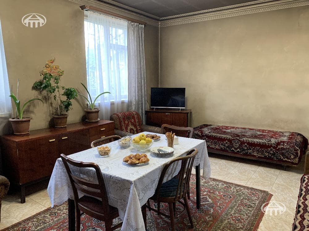 House · 3 rooms · 72 m² · Shengavit