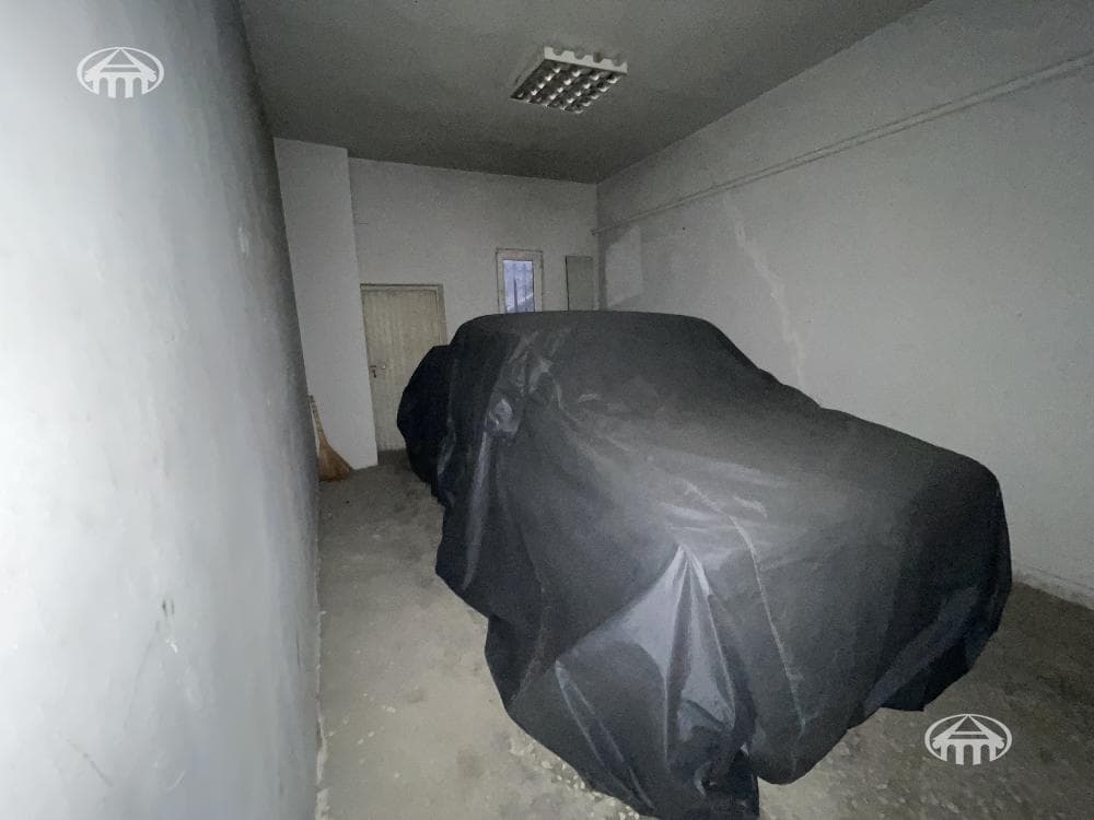 Особняк · 685 м² · Арабкир