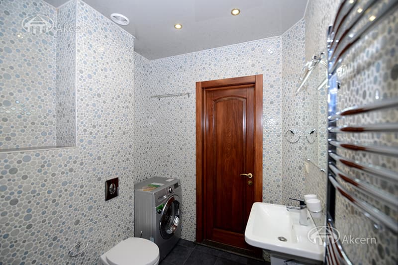 Квартира · 4 комн. · 133 м² · Арабкир