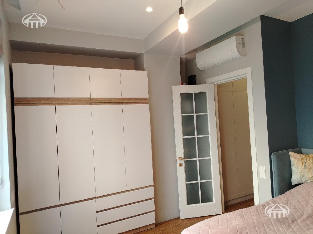 Квартира · 2 комн. · 60 м² · Кентрон
