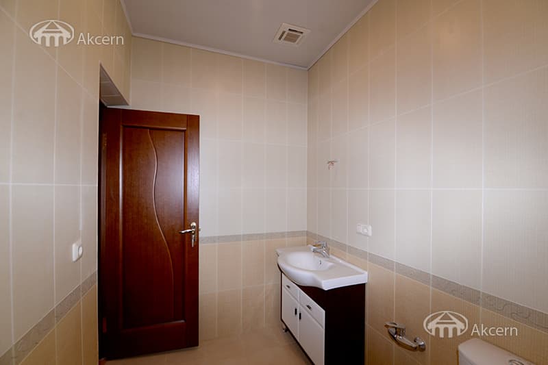 Բնակարան · 4 սեն. · 164 մ² · Քանաքեռ-Զեյթուն