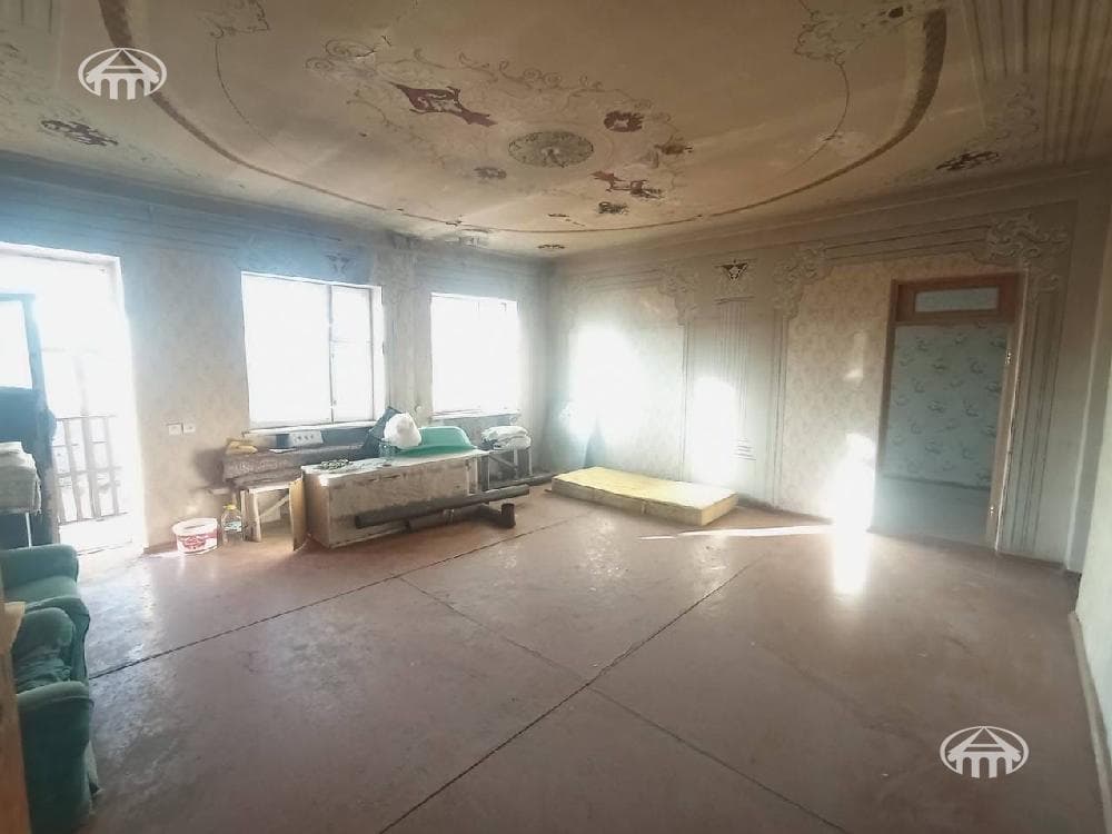 Особняк · 6 комн. · 267 м² · Аджапняк