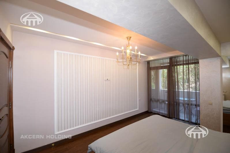 Apartment · 3 rooms · 104 m² · Kentron