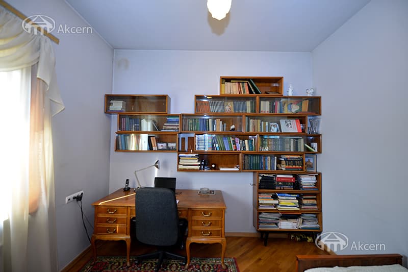Дом · 6 комн. · 416 м² · Арабкир