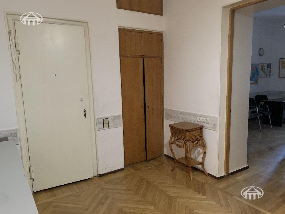 Офис · 72 м² · Кентрон