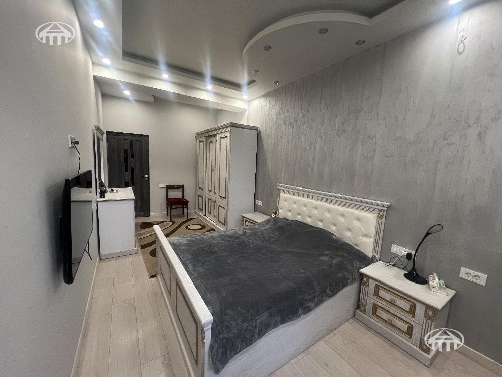 Բնակարան · 3 սեն. · 94 մ² · Աջափնյակ