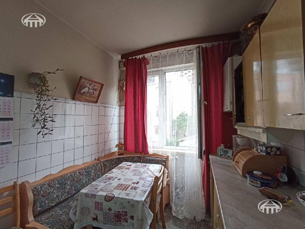 Квартира · 4 комн. · 115 м² · Кентрон