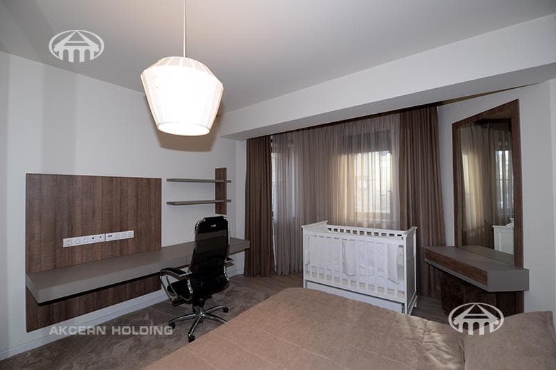 Apartment · 4 rooms · 117 m² · Kentron