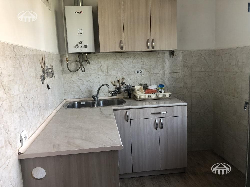 Квартира · 3 комн. · 74 м² · Арабкир