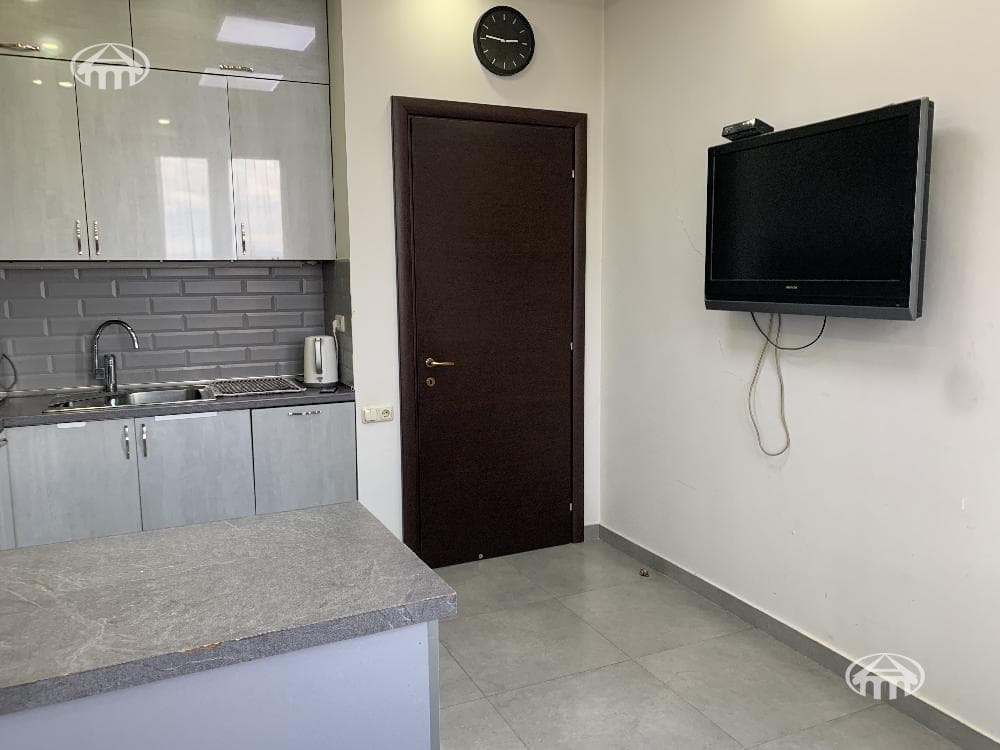 Apartment · 3 rooms · 118 m² · Arabkir