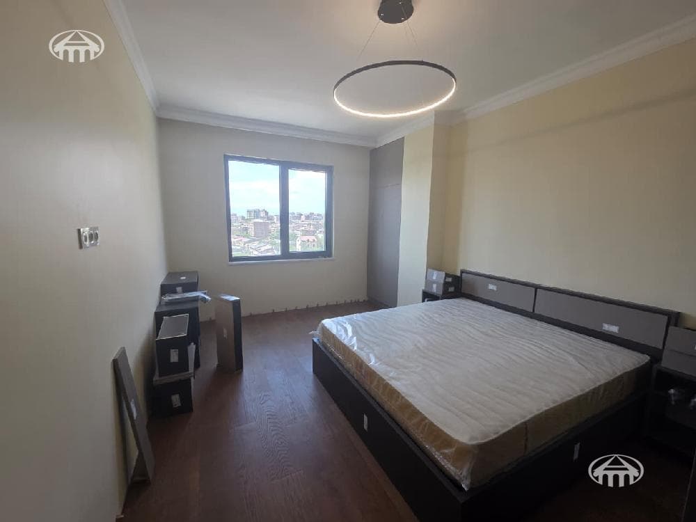 Apartment · 3 rooms · 107 m² · Kanaker-Zeytun